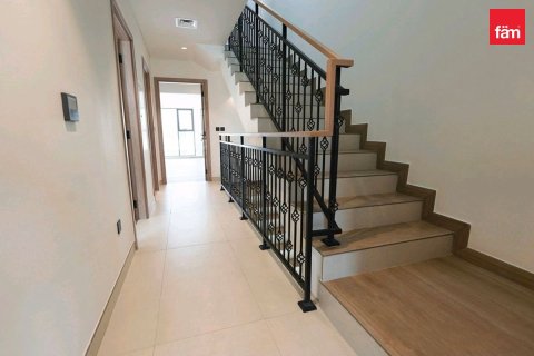 5 bedrooms Townhouse in Dubai, UAE No. 210813 6
