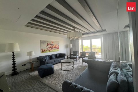 4 bedrooms Villa in Dubai, UAE No. 145499