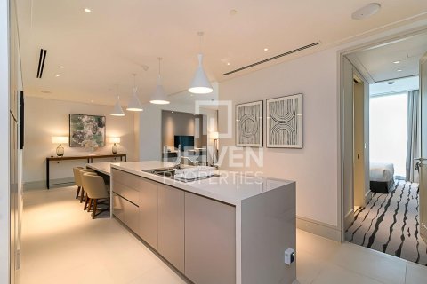 Квартира с 2 спальнями в Даунтаун Дубай (Даунтаун Бурдж Дубай), ОАЭ №137775 22