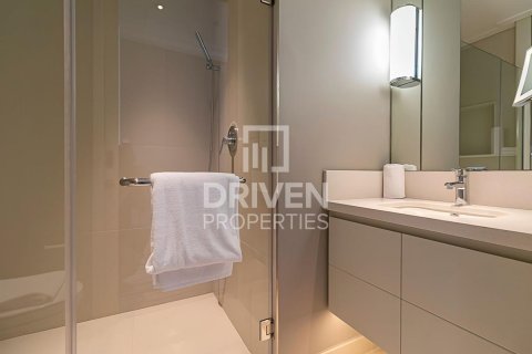 Квартира с 2 спальнями в Даунтаун Дубай (Даунтаун Бурдж Дубай), ОАЭ №137775 8