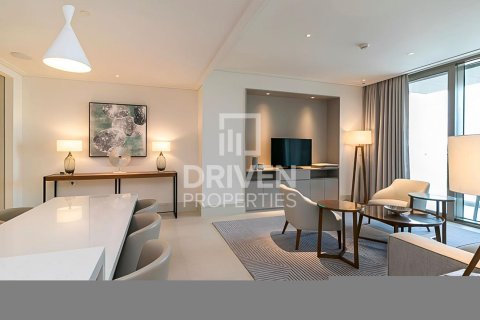 Квартира с 2 спальнями в Даунтаун Дубай (Даунтаун Бурдж Дубай), ОАЭ №137775 15