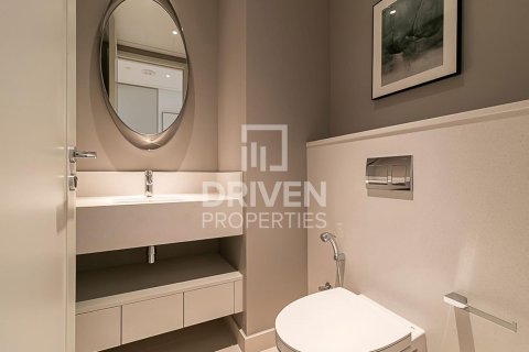 Квартира с 2 спальнями в Даунтаун Дубай (Даунтаун Бурдж Дубай), ОАЭ №137775 17