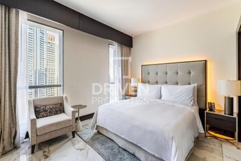 1 bedroom Apartment in Downtown Dubai (Downtown Burj Dubai), UAE No. 137771 9