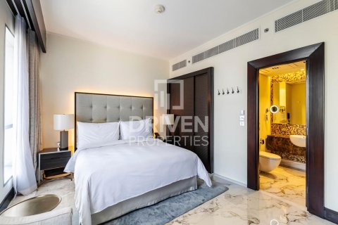 1 bedroom Apartment in Downtown Dubai (Downtown Burj Dubai), UAE No. 137771 11