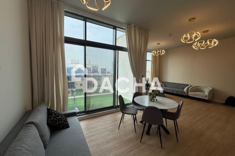 Квартира с 2 спальнями в Motor City, ОАЭ №155836 3