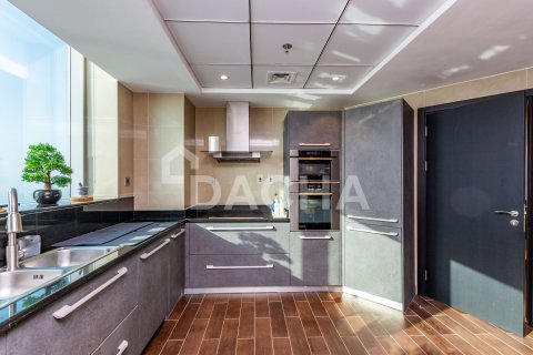 Квартира с 3 спальнями в The Torch, ОАЭ №155834 22