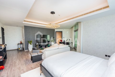 Квартира с 3 спальнями в The Torch, ОАЭ №155834 13