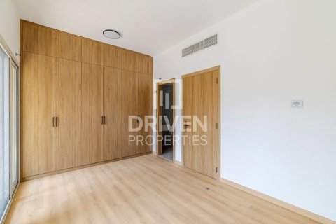 4 bedrooms Townhouse  No. 121496 14