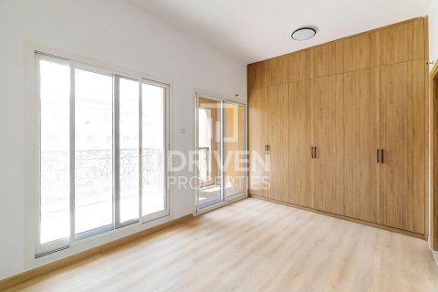 4 bedrooms Townhouse  No. 121496 13