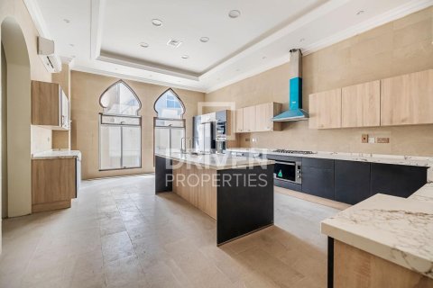 Villa de 7 chambres à Al Quoz, UAE No. 202604 26