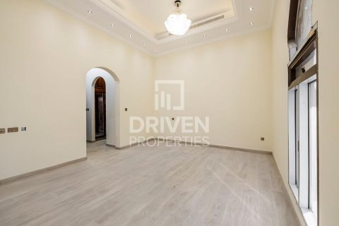 Villa de 7 chambres à Al Quoz, UAE No. 202604 21