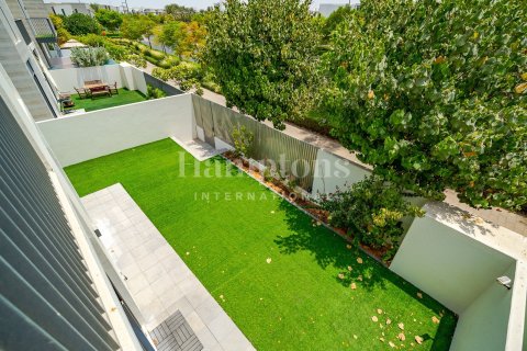 Villa de 4 dormitorios No. 124890 23