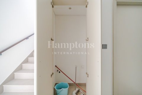 Villa de 4 dormitorios No. 124890 14