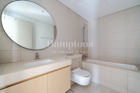 Villa de 4 dormitorios No. 124890 4