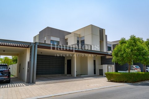 Villa de 4 dormitorios No. 124890 22