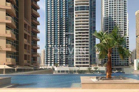 Studio Apartment in Jumeirah Lake Towers, UAE No. 200716 13