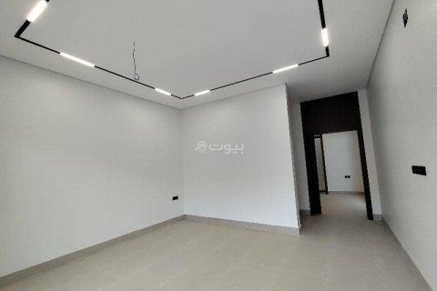 Квартира с 4 спальнями в Эр-Рияд, Саудовская Аравия №62580 4