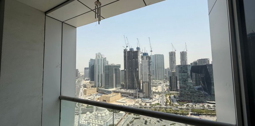 Apartment de 3 dormitorios en Business Bay, UAE No. 205537