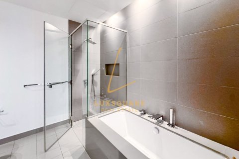 2 bedrooms Apartment in Al Wasl, UAE No. 200284 8
