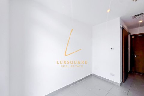 2 bedrooms Apartment in Al Wasl, UAE No. 200284 11