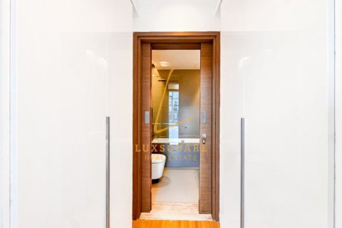 1 bedroom Apartment in Al Wasl, UAE No. 200285 7