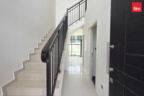 3 bedrooms Townhouse in Dubai, UAE No. 187353 8