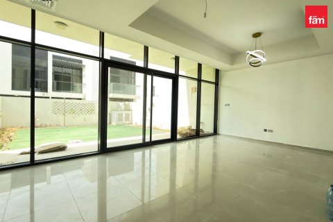 3 bedrooms Townhouse in Dubai, UAE No. 187353 18