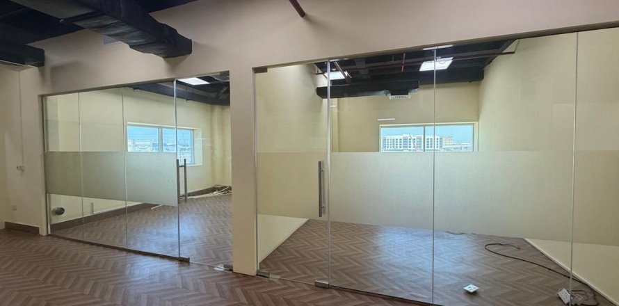 Магазин 225.5м² в Al Furjan, ОАЭ №187354