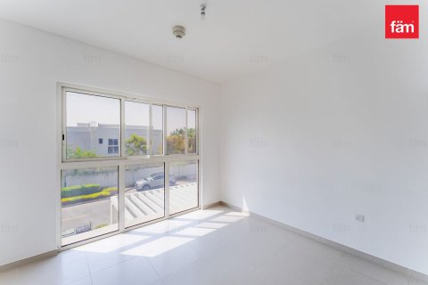 3 bedrooms Townhouse in Dubai, UAE No. 198559 10