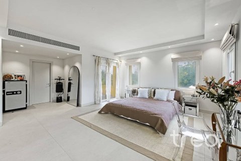 Villa de 4 chambres à Arabian Ranches, UAE No. 198812 12