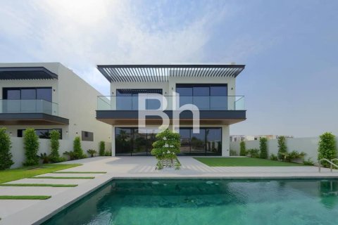 Villa de 3 dormitorios  No. 114801 2