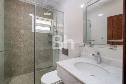 Вилла с 6 спальнями  №114805 21