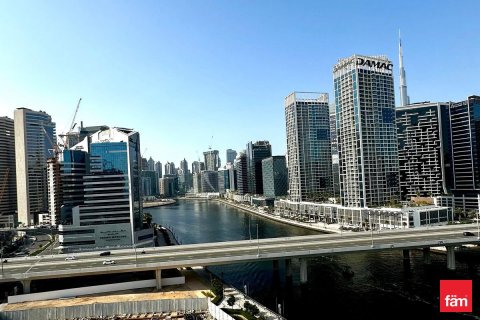 2 bedrooms Apartment in Business Bay, UAE No. 141337 9