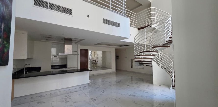 Дуплекс с 1 спальней в Бизнес-Бэй, ОАЭ №141334