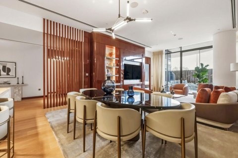 4 bedrooms Apartment in Jumeirah, UAE No. 200625 5