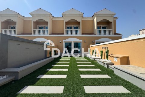 2 غرف نوم تاون هاوس في Jumeirah Village Triangle, الإمارات العربية المتحدة رقم 163511 3