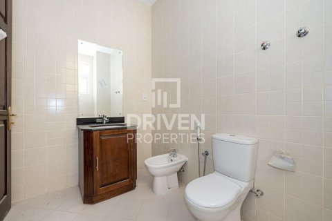 Вилла с 5 спальнями в Hacienda, ОАЭ №85182 7