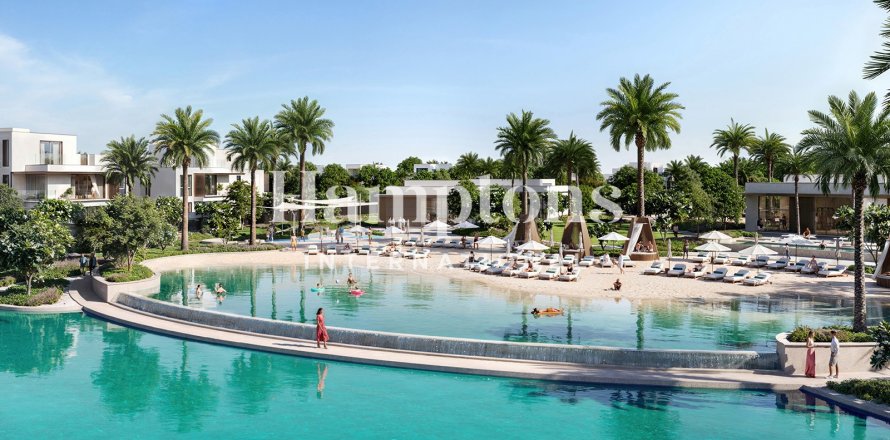 5 bedrooms Villa in Dubai, UAE No. 210678