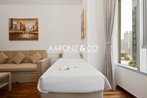 1 bedroom Apartment in Business Bay, UAE No. 132915 5