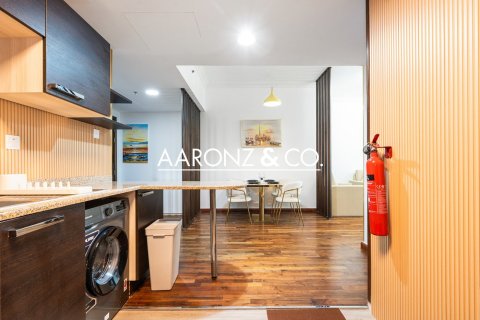 1 bedroom Apartment in Business Bay, UAE No. 132915 11