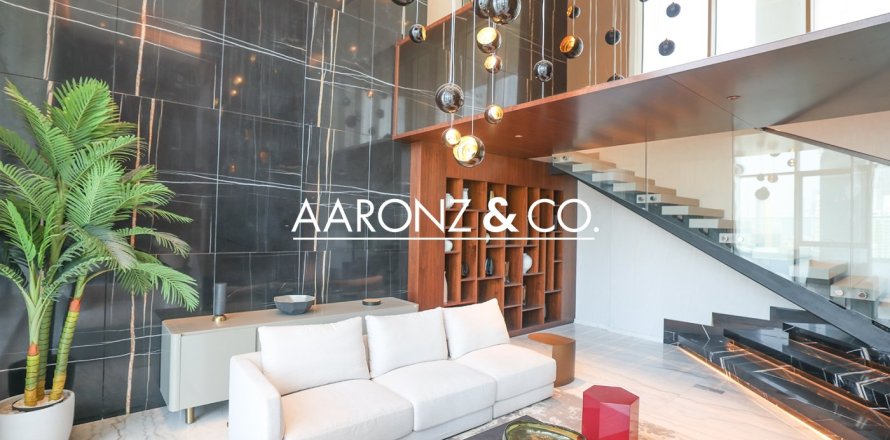 Пентхаус с 4 спальнями №132918