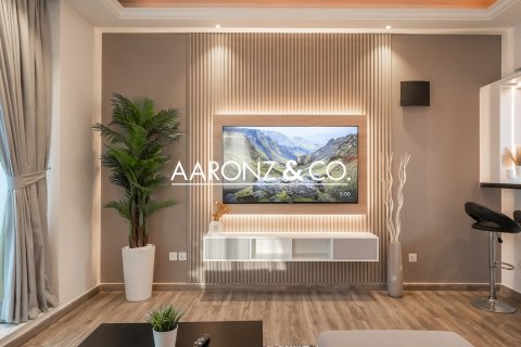 Квартира с 2 спальнями  №132917 11