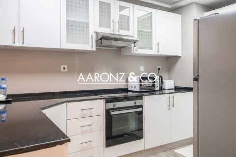 Квартира с 2 спальнями  №132917 10