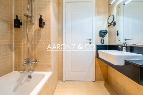 2 غرف نوم شقة في Dubai Sports City, الإمارات العربية المتحدة رقم 132916 11