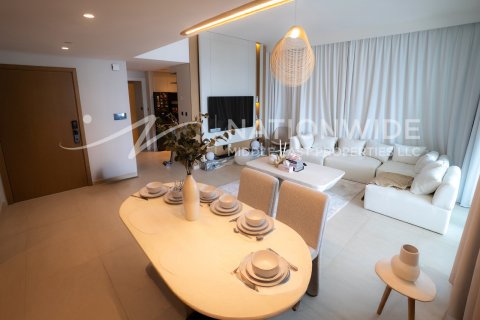 Apartment de 3 dormitorios en Dubai, UAE No. 144062 6
