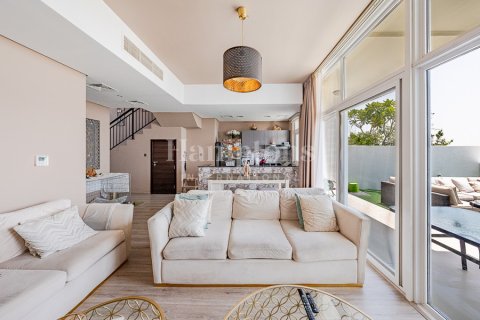 Townhouse de 3 dormitorios No. 119849 6