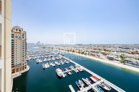 Apartment de 3 dormitorios en Marina Residences, UAE No. 189801
