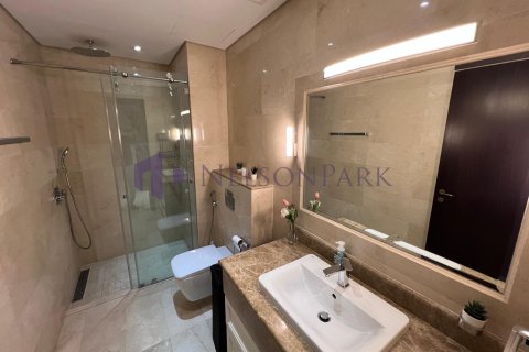 6 bedrooms Villa in Doha, Qatar No. 60823 18