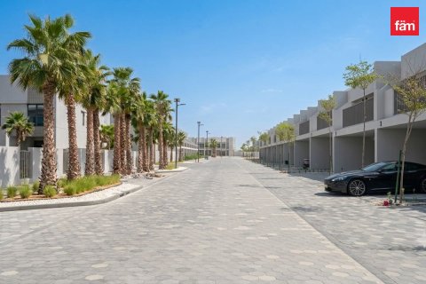 2 bedrooms Townhouse in Mohammed Bin Rashid City, UAE No. 186036 3