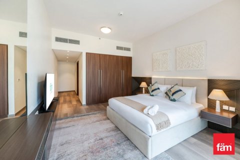 Квартира с 3 спальнями №108383 15